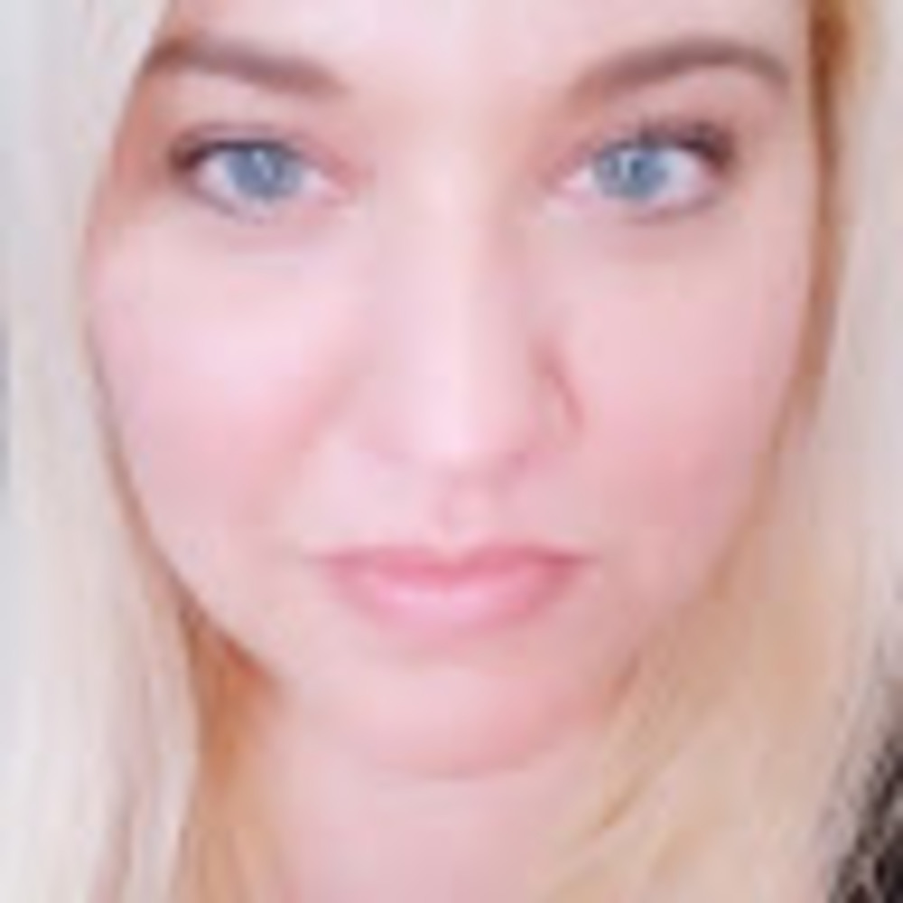 Meet your Posher, Alisha